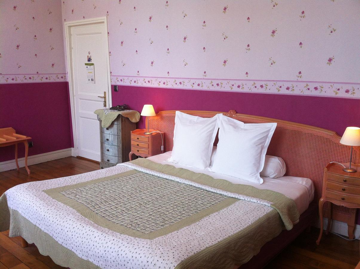 Manoir De Montflambert Bed & Breakfast Mutigny Exterior photo
